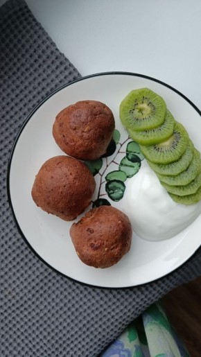 Творожно-шоколадные булочки с курагой и арахисом - рецепт без сахара и глютена в аэрогриле