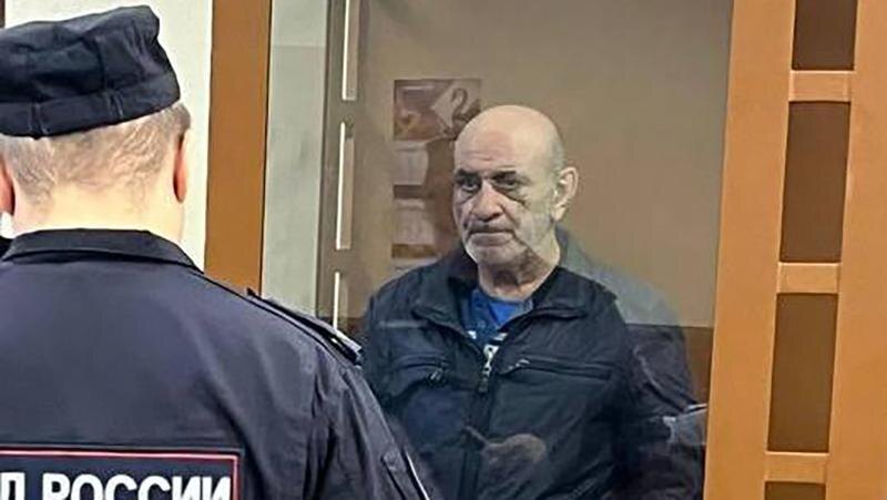 Торговец арбузами получил год колонии за наезд на чиновника