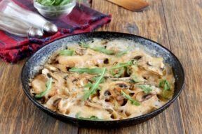 Как приготовить фрикасе из курицы с грибами: секреты французской кухни