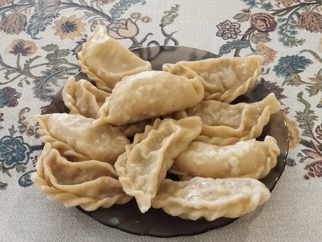 Кулинарное путешествие в Китай: как приготовить восхитительные пельмени с капустной начинкой