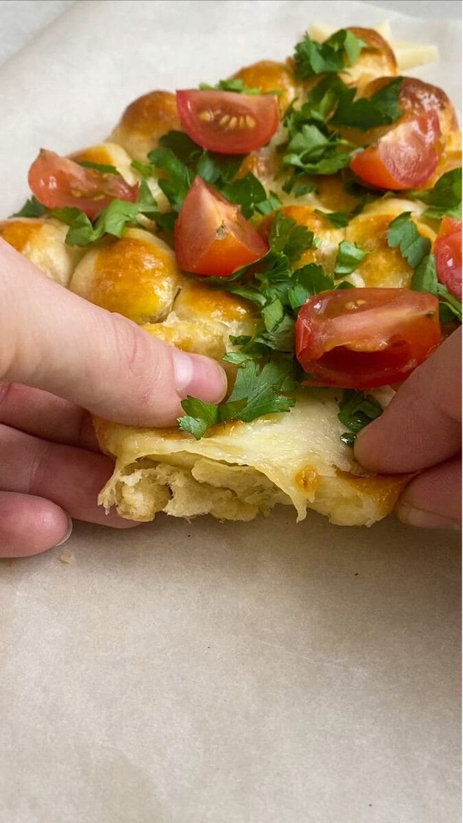 Удивительная елочка из слоеного теста: простой рецепт для новогоднего праздника