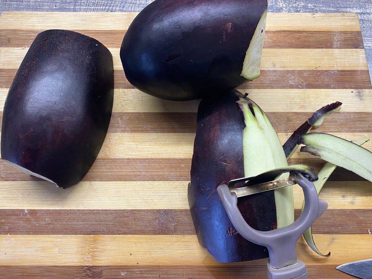 Баклажаны на вашем столе: простой рецепт закуски с удивительным вкусом