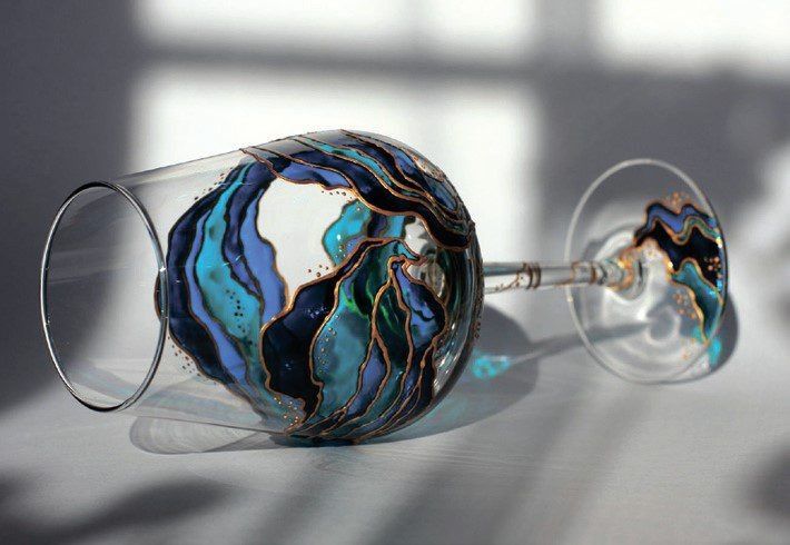 Стеклянная посуда: стиль и технологии на службе у вашего интерьера