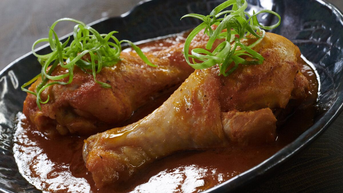 Куриные голяшки с лечо: простота и вкус в одном блюде