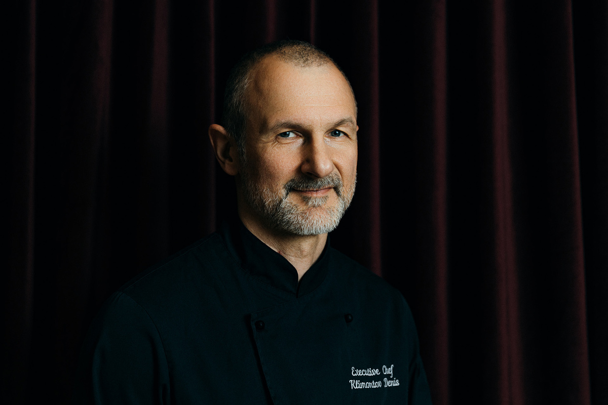 Шеф-повар Денис Климонтов о борще цвета рубиновых звёзд и уникальной кухне Петербурга