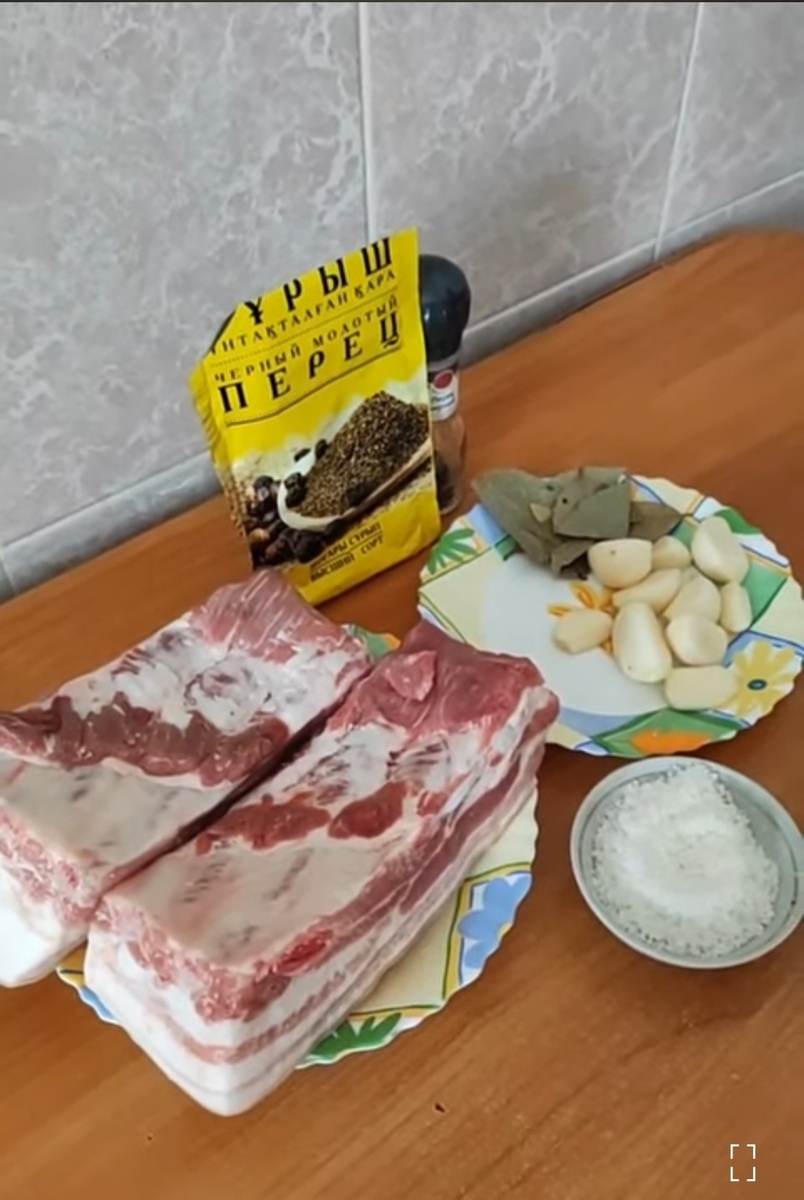 Нежное сало в рассоле: просто и вкусно