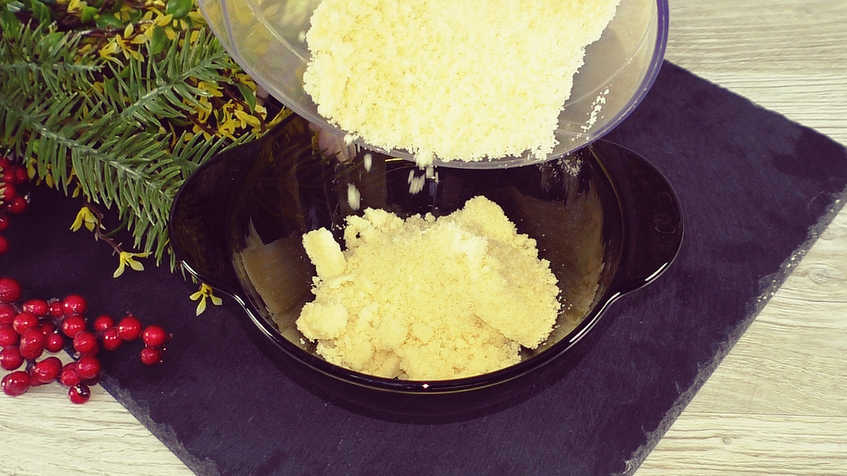 Быстрый и вкусный десерт с ягодами: идеальное решение для чая