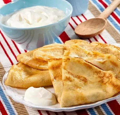 Блины за 15 минут: вкусный и незамысловатый рецепт для занятых хозяек