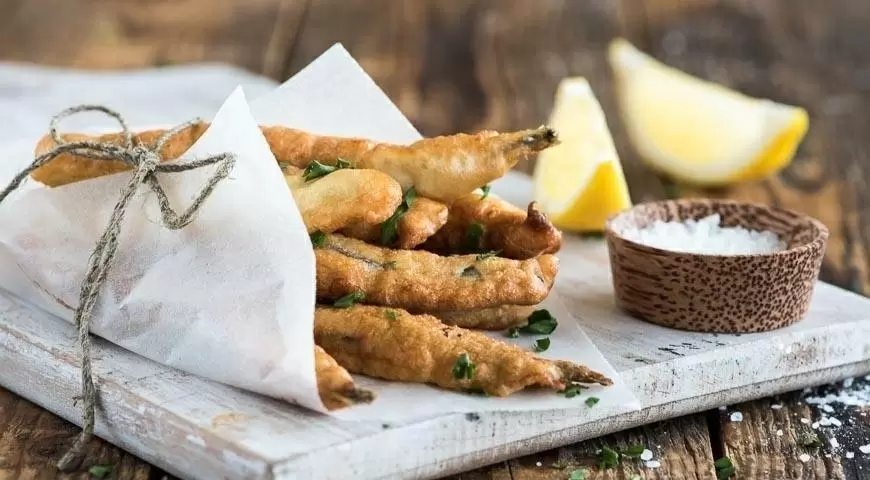 Неповторимый вкус мойвы в кляре: как приготовить быстро и легко