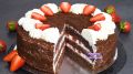 Необычный торт "Клубника со сливками": как создать кулинарное чудо